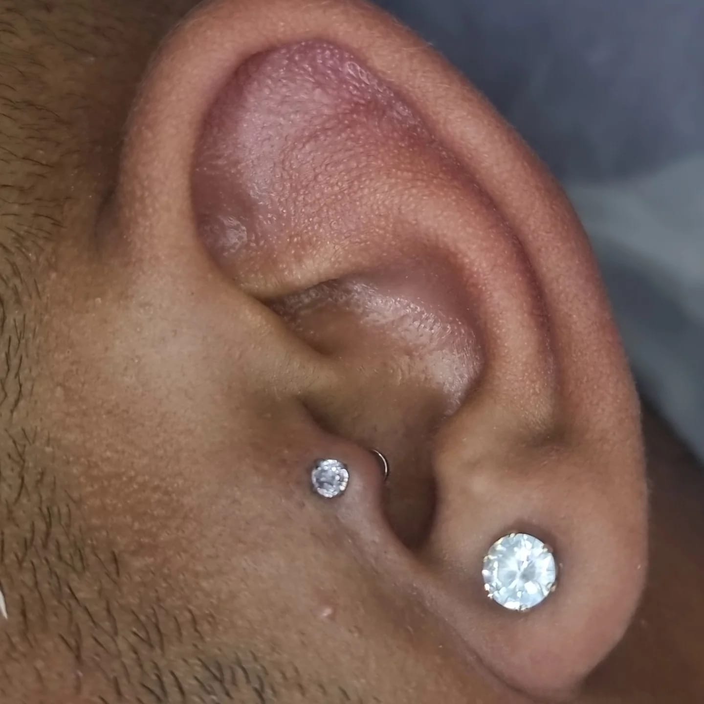 oreja_piercing